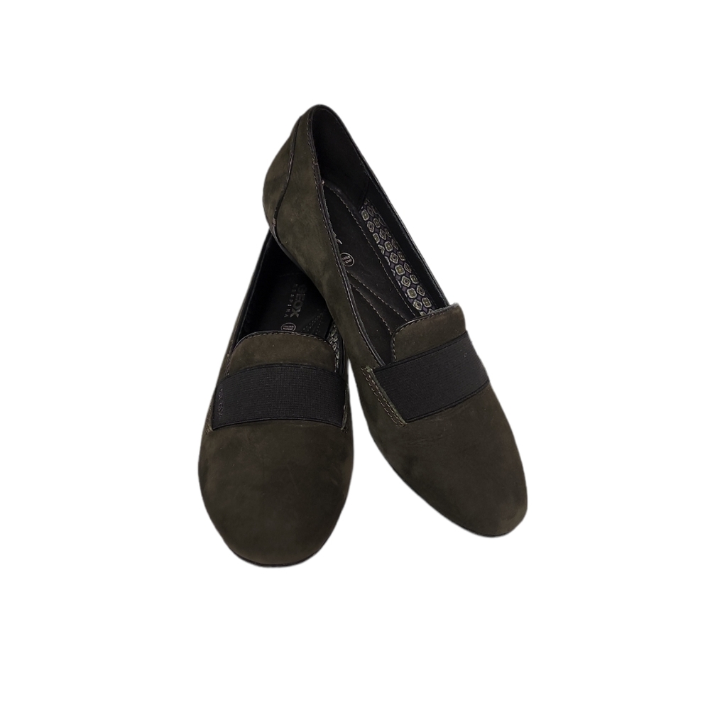 Geox Women's Sage Green Suede Flats Size 7